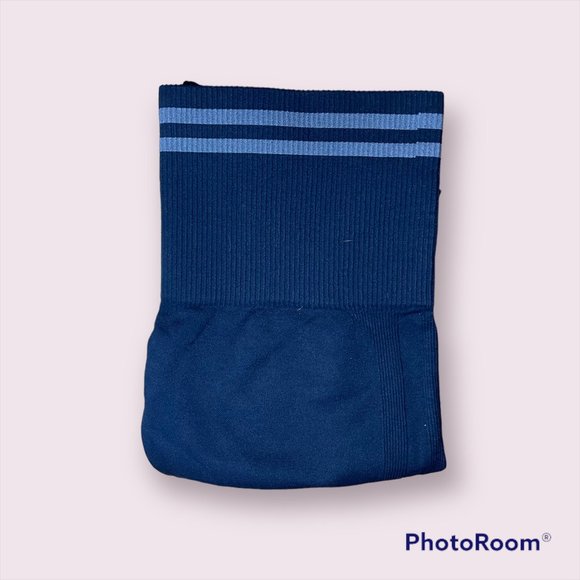 DMD Fitness | Supreme Scrunch - Picture 2 of 3